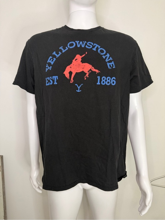 Yellowstone Other - Yellowstone Graphic Tee - Black
